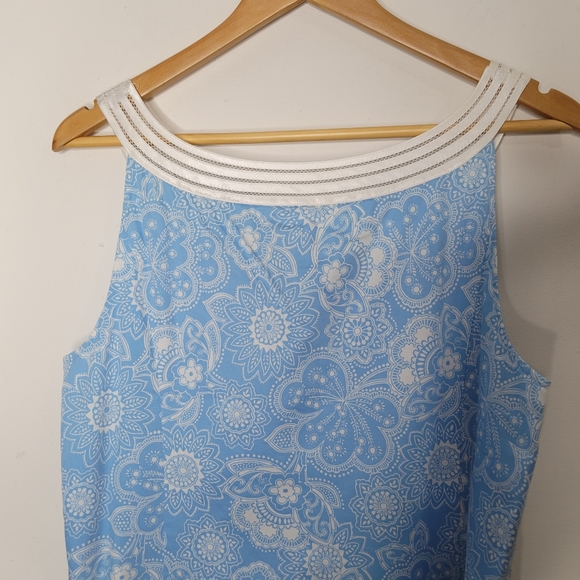 LOFT Blue & White Floral Lace Trim Sleeveless Shift Dress Size 12 - Picture 6 of 12